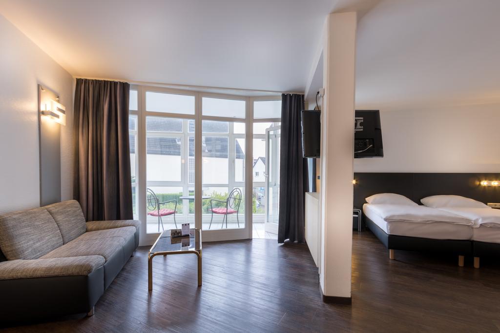 Turmhotel Rhein-Main Dreieich Luaran gambar